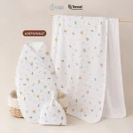 Paket Hemat Bundling | Babyqlo Louie Tencel Double Layer Blanket - Swaddle & Hat - Image 6